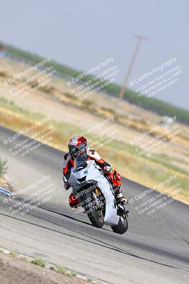 media/Aug-06-2023-TrackDaz (Sun) [[ac7f4f6367]]/B Group/sweeper/